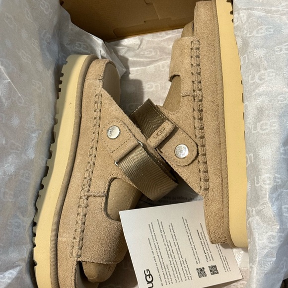 UGG Goldenstar Glide Sandals in Tan - Picture 9 of 10